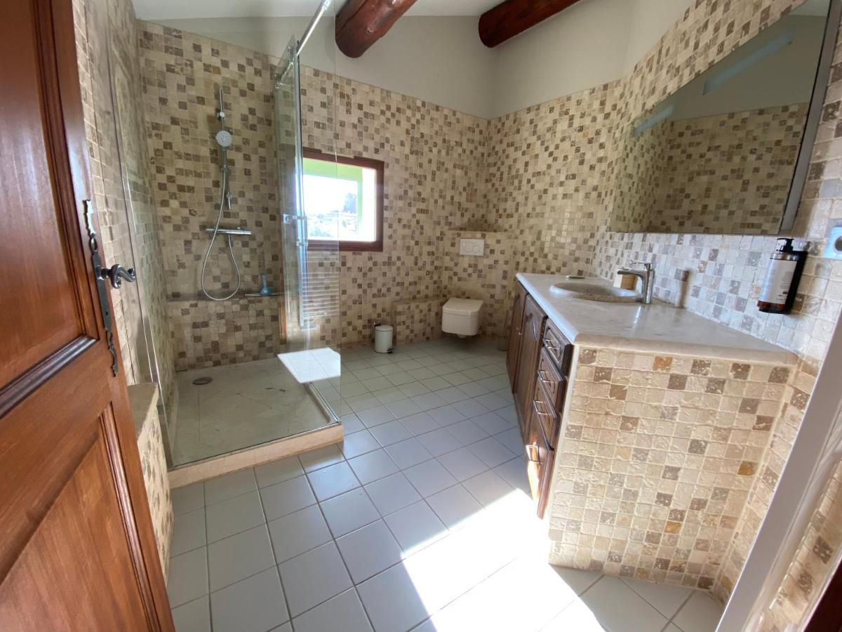 Drome Provencale Maison Familiale Calme Dans Village Valréas Esterno foto
