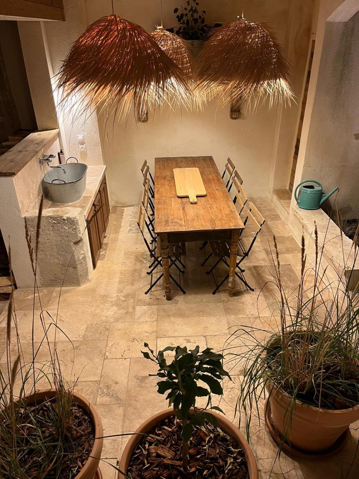 Drome Provencale Maison Familiale Calme Dans Village Valréas Esterno foto