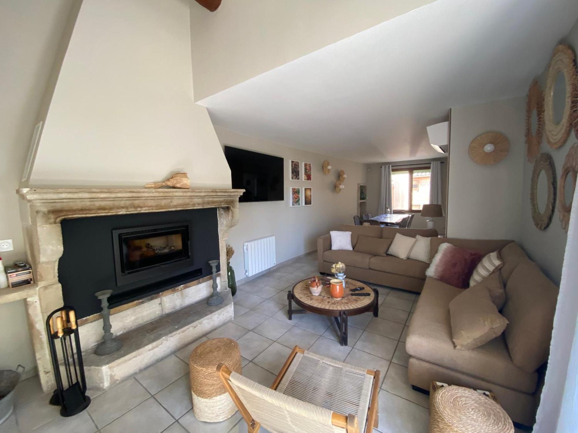 Drome Provencale Maison Familiale Calme Dans Village Valréas Esterno foto